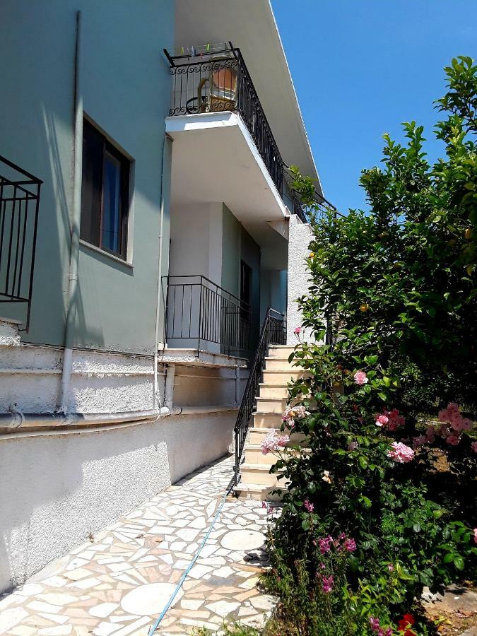 Athanasios Tsoumas Apartments 카스트로시키아 외부 사진